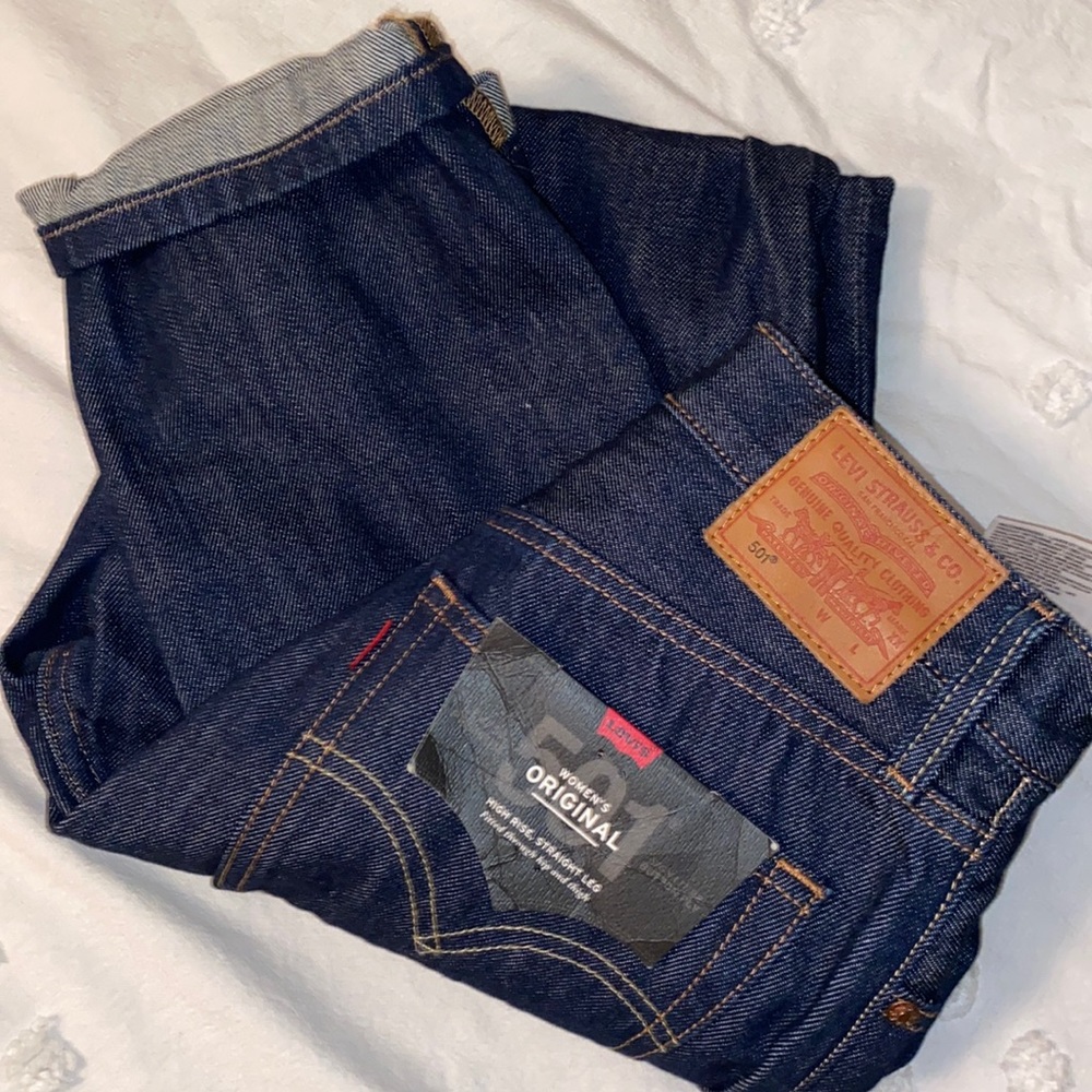 Brand new woman’s Levi jeans in dark wash